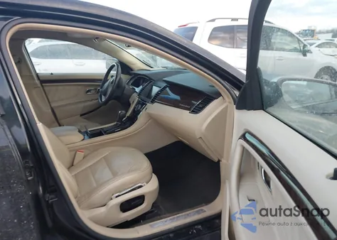 2013 Ford Taurus Limited z USA, uszkodzony, nr VIN 1FAHP2J89DG222960